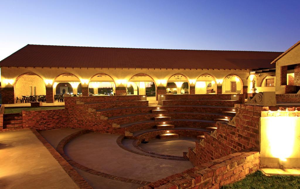 Accolades Boutique Venue Hotel Midrand Exterior photo
